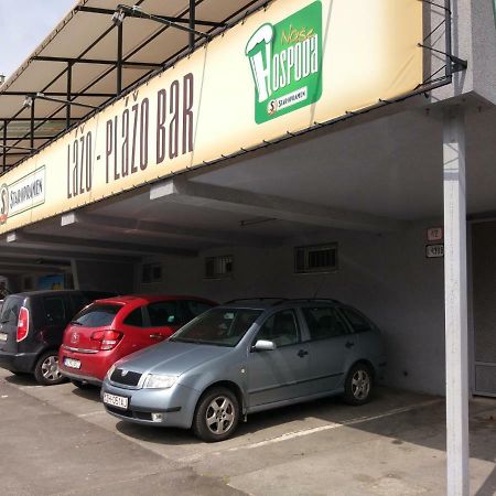 Riverview Apartment Bratislava Ngoại thất bức ảnh